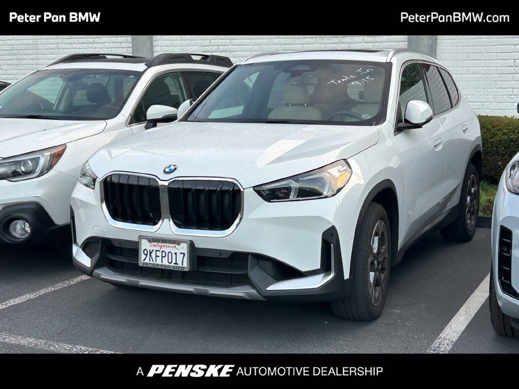 Used 2023 BMW X1 xDrive28i w/ Convenience Package AWD/4WD image 1