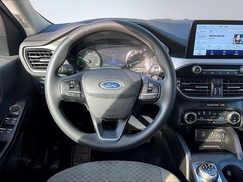 Certified 2022 Ford Escape SE image 5