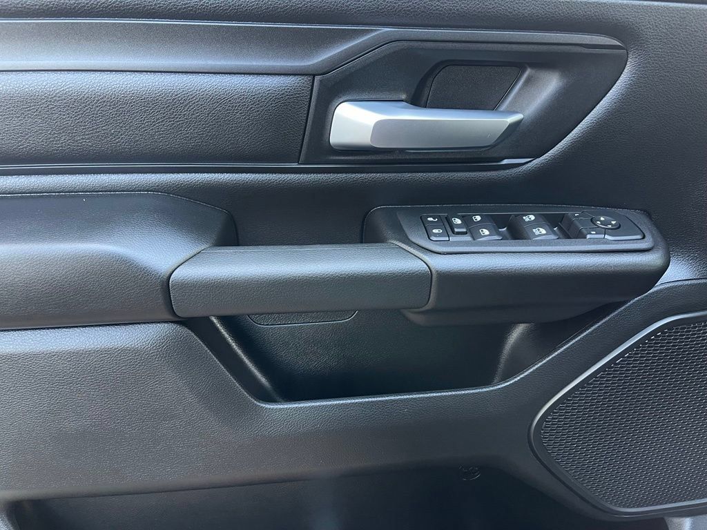 New 2026 RAM 1500 Express RWD image 4