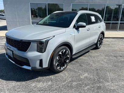 Used 2025 Kia Sorento EX w/ Panoramic Sunroof Package