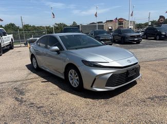 Used 2025 Toyota Camry LE w/ Convenience Package FWD video 1