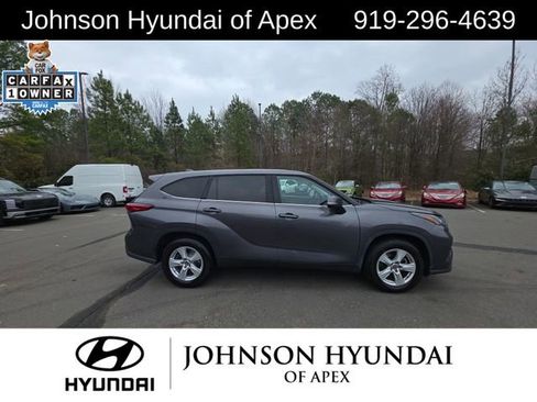 Used 2021 Toyota Highlander L image 14