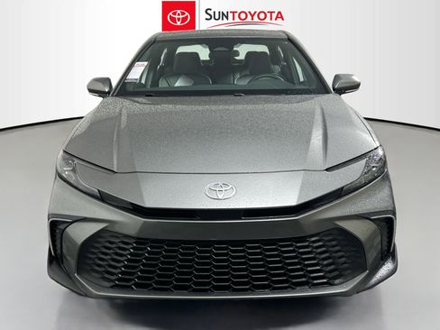 New 2026 Toyota Camry SE image 10