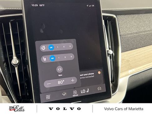 Used 2025 Volvo XC90 B5 Core w/ Protection Package Premier image 16