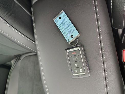 New 2025 Jeep Grand Cherokee Altitude w/ Trailer Tow Package image 34