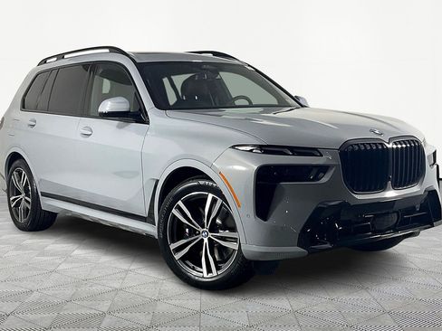 New 2026 BMW X7 xDrive40i image 2