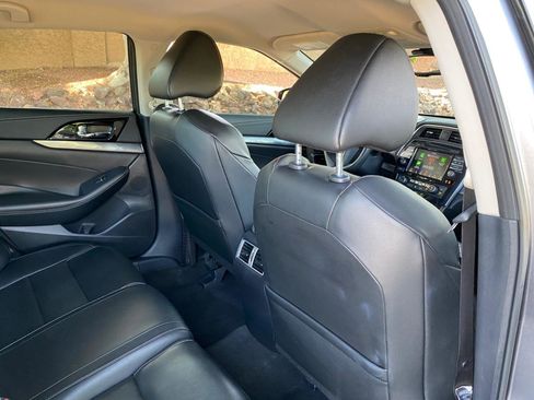 Used 2022 Nissan Maxima SV w/ Floor Mat Group FWD image 47