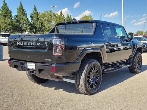 New 2025 GMC Hummer EV 2X image 11