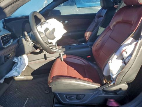 Used 2024 Ford Mustang Premium image 6