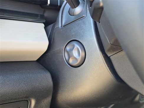 New 2026 GMC Hummer EV SUV image 9