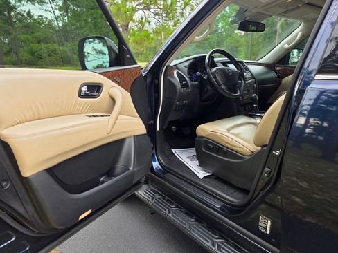 Used 2019 Nissan Armada SL w/ Premium Package RWD image 10