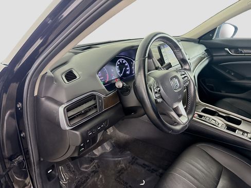 Used 2021 Honda Accord Touring image 23