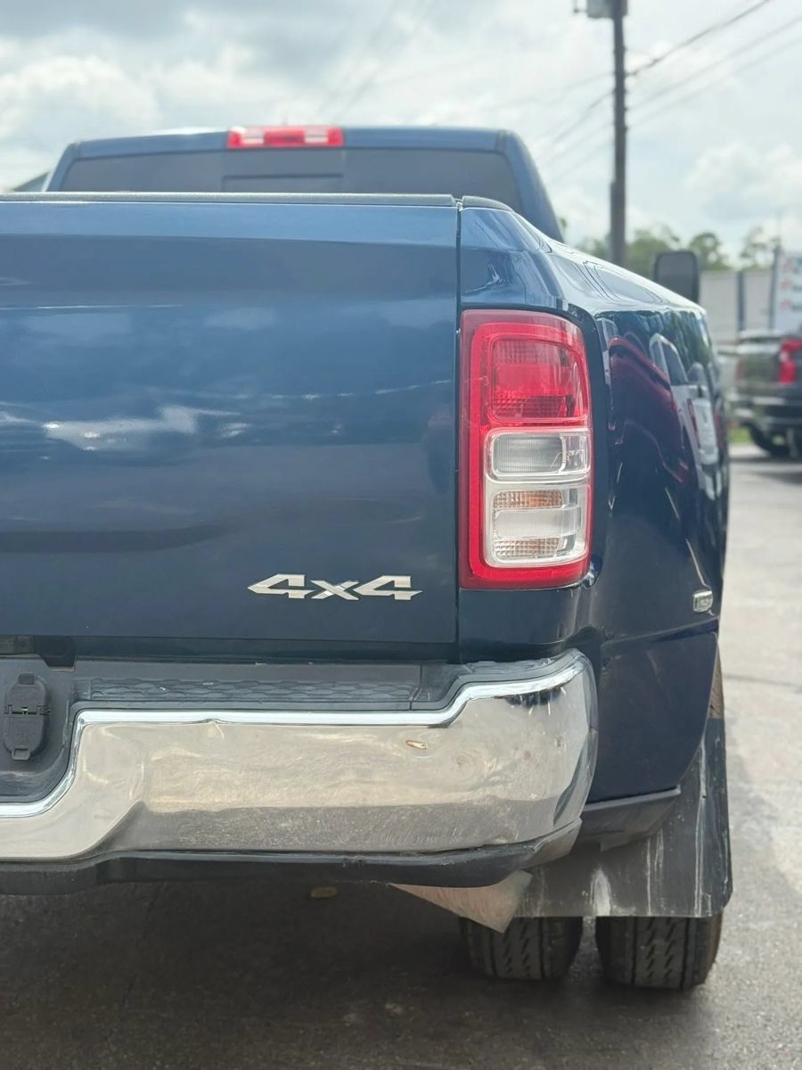 Used 2020 RAM 3500 Tradesman AWD/4WD image 11