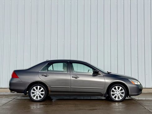 Used 2006 Honda Accord EX image 6