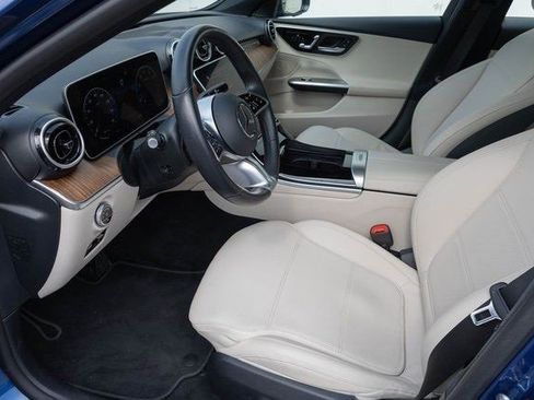 Certified 2024 Mercedes-Benz C 300 4MATIC Sedan image 2