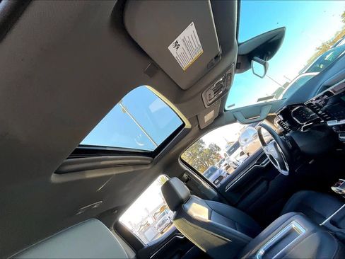 Used 2022 Chevrolet Silverado 1500 LTZ w/ LTZ Premium Package image 24