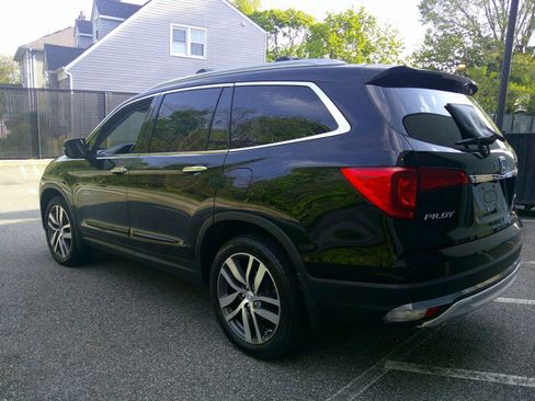 Used 2017 Honda Pilot Touring image 15
