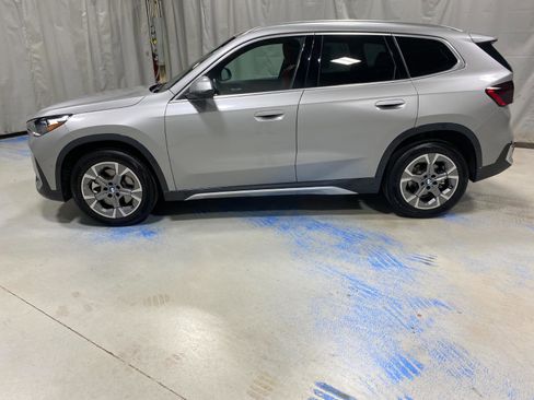 Used 2025 BMW X1 xDrive28i w/ Technology Package image 5
