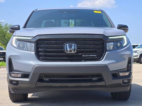 Used 2023 Honda Ridgeline Black Edition image 3