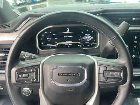 Used 2024 GMC Sierra 2500 Denali w/ Denali Reserve Package AWD/4WD image 14