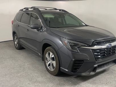 Used 2023 Subaru Ascent Premium w/ Convenience Package