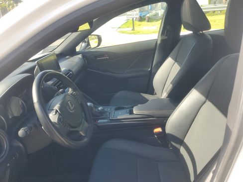 Certified 2023 Lexus IS 300 w/ Comfort Package RWD image 14