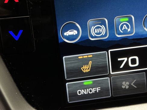 Used 2025 Subaru Legacy Premium AWD/4WD image 32