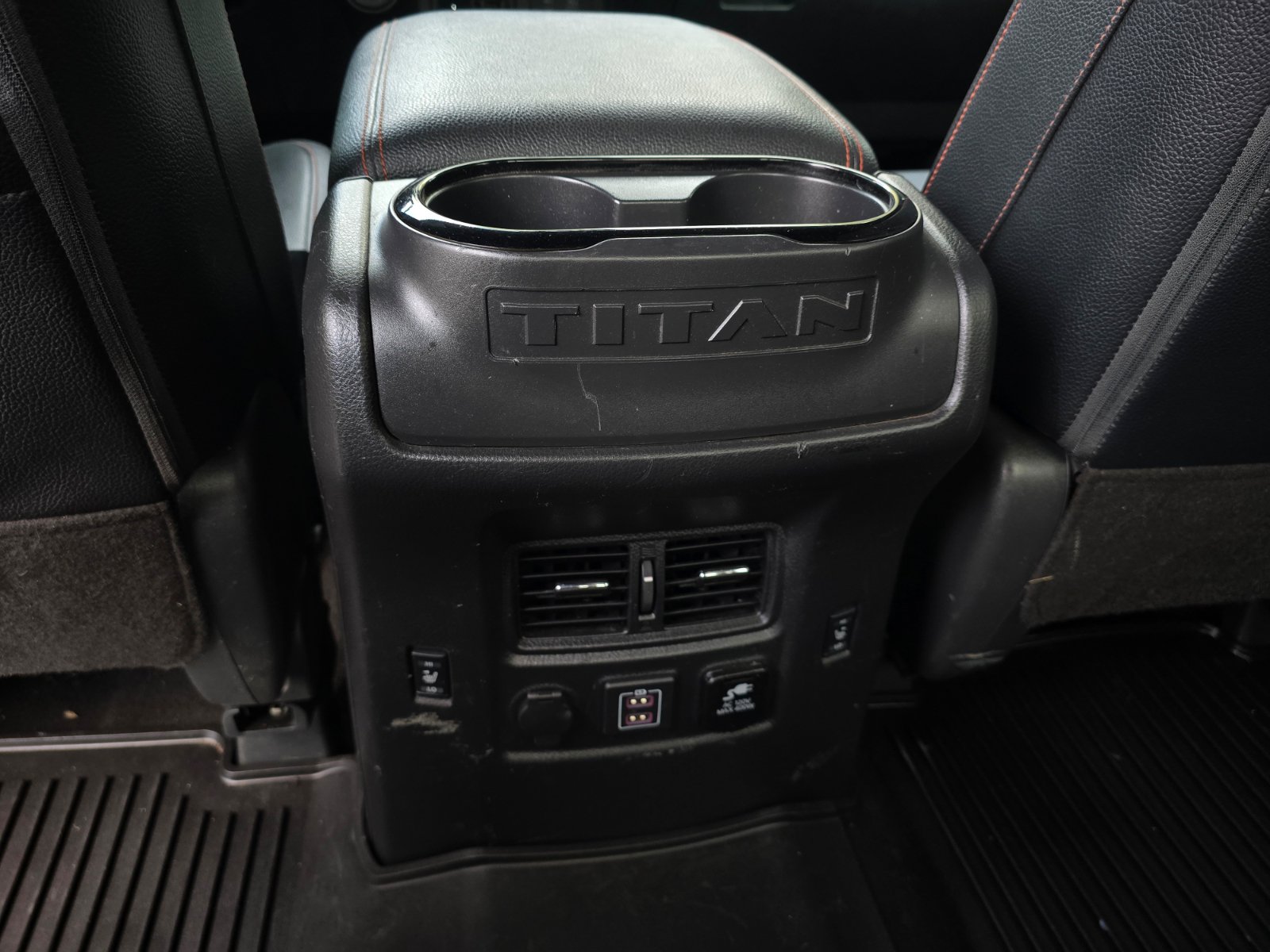 Certified 2024 Nissan Titan PRO-4X w/ Pro-4x Convenience Package AWD/4WD image 26