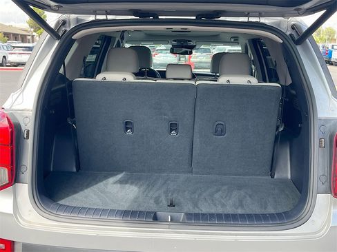 Used 2022 Hyundai Palisade SEL w/ 8P Bench Seat Package image 28
