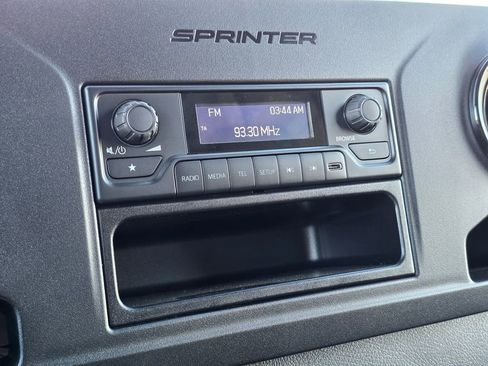 New 2025 Mercedes-Benz Sprinter 2500 image 27