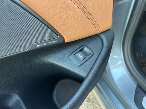 Used 2023 BMW 540i w/ M Sport Package image 46