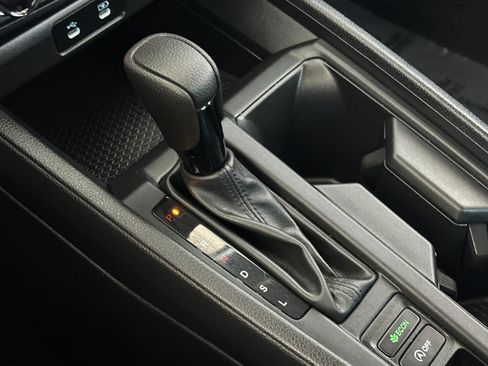 Used 2024 Honda Accord LX image 18