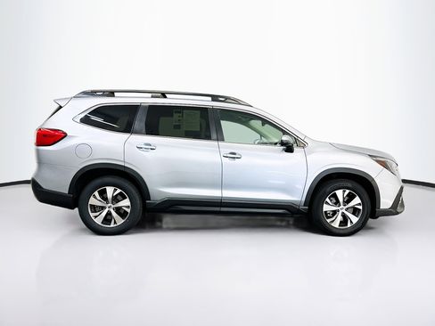 Used 2023 Subaru Ascent Premium w/ Convenience Package AWD/4WD image 10