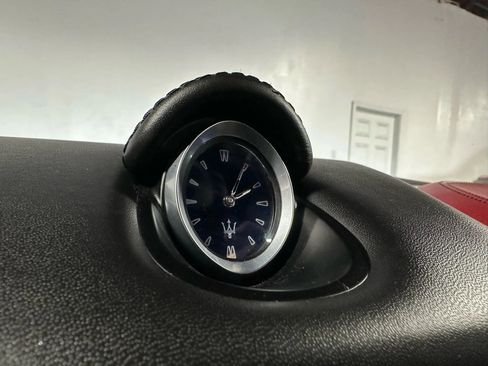 Used 2019 Maserati Ghibli GranSport image 25