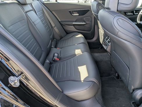 Used 2022 Mercedes-Benz C 300 Sedan image 19