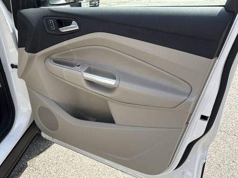 Used 2019 Ford Escape SEL AWD/4WD image 28