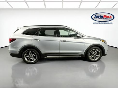 Used 2017 Hyundai Santa Fe Limited AWD/4WD image 10