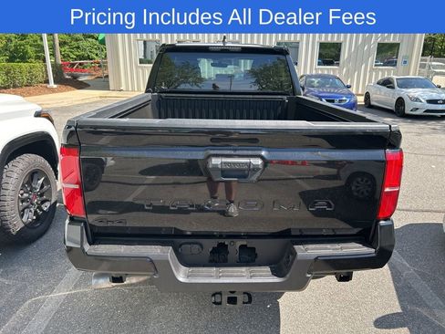 New 2026 Toyota Tacoma TRD Off-Road AWD/4WD image 13