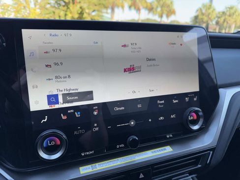 New 2026 Lexus TX 350 350 F SPORT Handling image 27