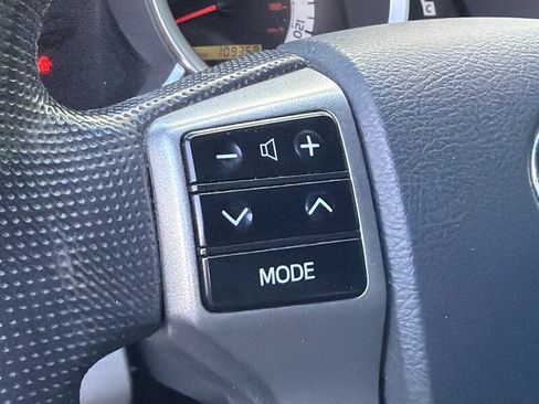 Used 2013 Toyota Tacoma PreRunner RWD image 19