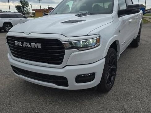 New 2026 RAM 1500 Laramie AWD/4WD image 9