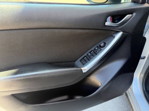 Used 2016 MAZDA CX-5 Touring FWD image 18
