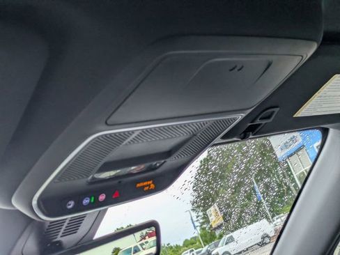 New 2026 Chevrolet Equinox RS w/ Convenience Package III FWD image 25
