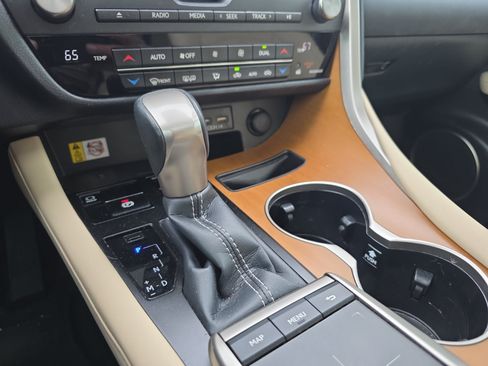 Used 2022 Lexus RX 350 FWD w/ Premium Package image 20