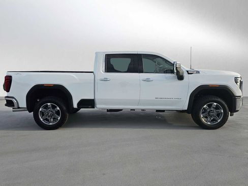 New 2026 GMC Sierra 2500 SLT w/ SLT Convenience Package image 2