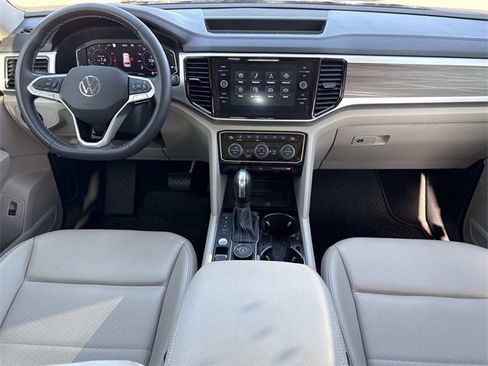 Used 2022 Volkswagen Atlas SEL image 18