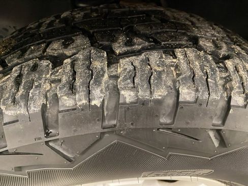 Used 2012 Toyota Tacoma 4x4 Double Cab w/ SR5 Pkg image 26