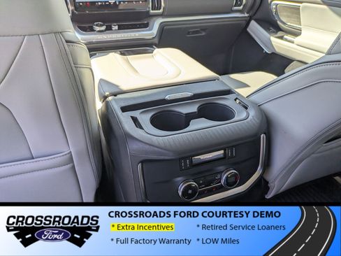 New 2025 Ford Expedition Platinum w/ Platinum Ultimate Package image 29