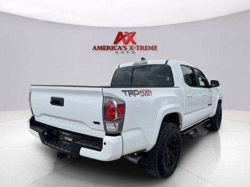 Used 2022 Toyota Tacoma TRD Sport w/ Technology Package AWD/4WD image 5