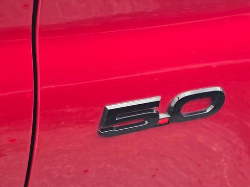 Used 2022 Ford Mustang GT Premium w/ Black Accent Package RWD image 16